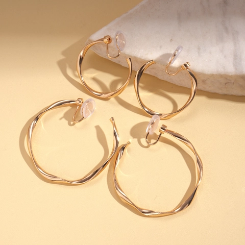 Twisted Hoop Clip On Earrings Copper Metal Wavy Geometric No Piercing Fashion Jewelry For Women