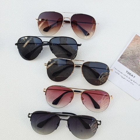 Lunettes De Soleil Aviateur Classiques Monture Métal Demi-cerclée Protection UV400 Double Pont Mode Pour Hommes Femmes