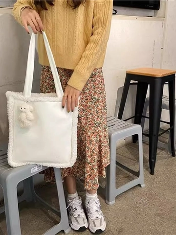 Schultertasche Umhängetasche Damen PU Leder Kunstlammwolle Patchwork Große Kapazität Tote Mit Plüschbär Anhänger