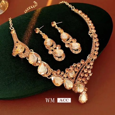 Vintage Luxus Schmuck Halskette Und Ohrringe Strass Wassertropfen Birnenschnitt Legierung Retro Palast Stil Elegant Damen