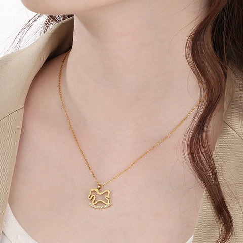 Collana Con Ciondolo A Forma Di Cavallo A Dondolo In Acciaio Inossidabile Con Strass Gioielli Dolci Per Donna