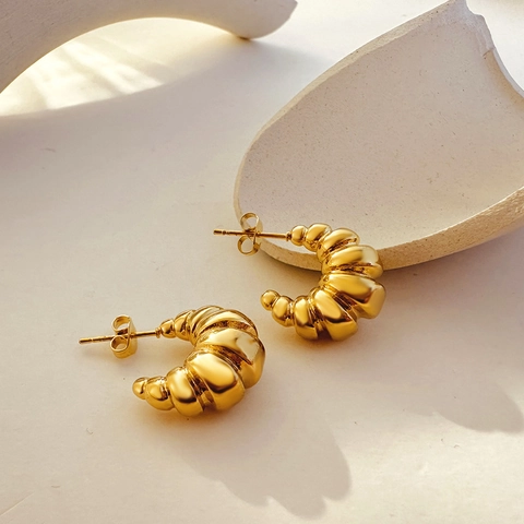 Stainless Steel Hoop Earrings 18K Gold Plated Croissant Textured C Shaped Geometric Retro French Style For Women