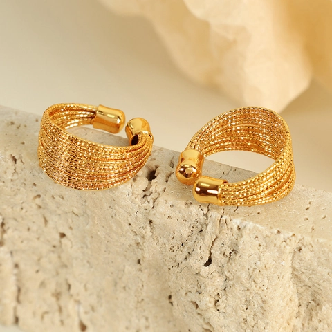 Lussuosi Gioielli in Rame Dorato Orecchini a Cerchio a Forma di C Multistrato e Anello Aperto Regolabile per Donna Accessorio Moda