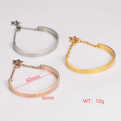 Brazalete De Estrella De Acero Inoxidable Con Estrellas Grabadas Y Colgante De Estrella Hueca Cadena Ajustable Joyería De Mujer