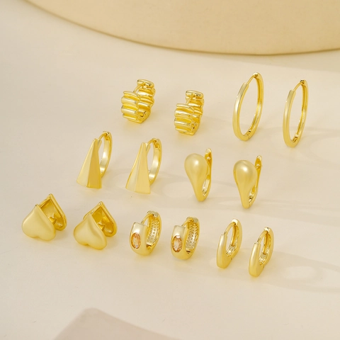 Geometric Metal Hoop Earrings Gold Silver Plated Zirconia Accents Minimalist Heart Triangle Ear Buckles Fashion Jewelry Accessory