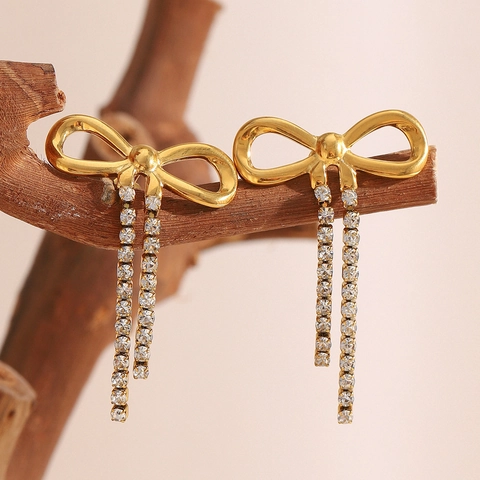 Chique Strik Kwast Oorbellen 18K Verguld Roestvrij Staal Zirkoon Knopjes Voor Dames Niche Ontwerp Sieraden
