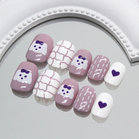 Press On Nails Cute Cartoon Dog Heart Grid Pattern Artificial Fake Nails Sweet Style For Women Kids