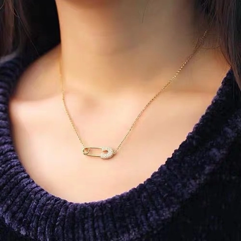 Collier Pendentif Épingle De Nourriture Délicat Avec Zircone Cuivre Bijoux Pour Femmes