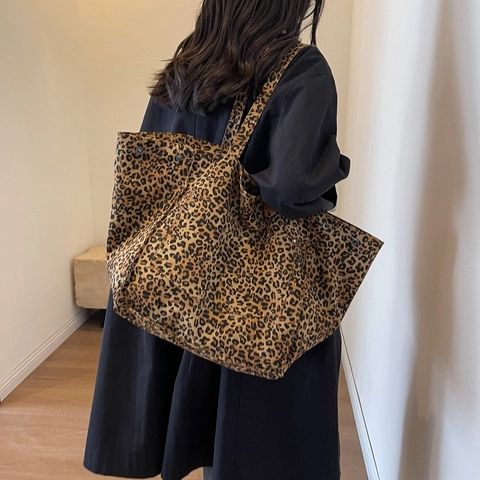 Large Capacity Leopard Print And Quilted Canvas Tote Bag Women Fashion Shoulder Handbag For Commuting