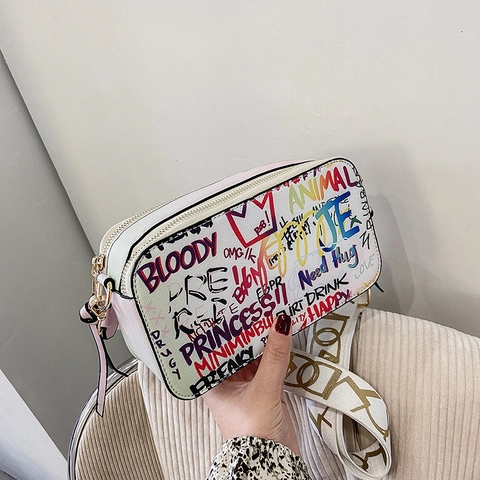 Women Graffiti Print Camera Crossbody Bag PU Leather Wide Adjustable Strap Double Zipper Street Style Square Purse