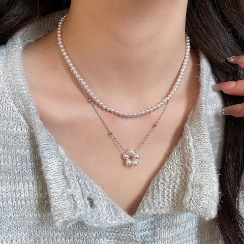 Französische Vintage Doppellagige Künstliche Perlenkette Eleganter Blumenanhänger Schlüsselbein Kette Für Damen Legierung