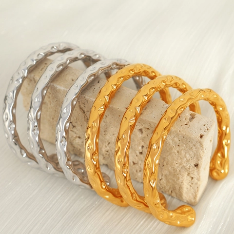 Hammered Texture Stainless Steel Open Cuff Bangle Minimalist Adjustable Metal Bracelet For Women Men Fashion Jewelry
