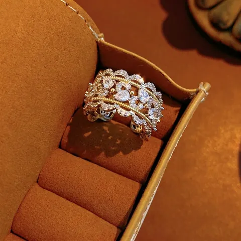 Vintage Hofstil Hohlspitze Breiter Ring Kupfer Mit Klarem Zirkon Zweifarbig Gold Silber Offen Verstellbar Für Damen