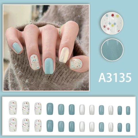 Press On Nails Short Square Mint Blue Polka Dot Design Artificial Pearl White Artificial False Fingernails For Women
