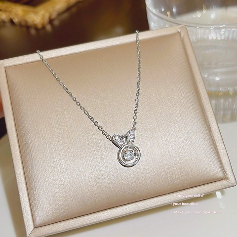 Collana Con Ciondolo A Forma Di Coniglio Acciaio Al Titanio Zirconia Pietra Danzante Stile Coreano Dolce Gioielli