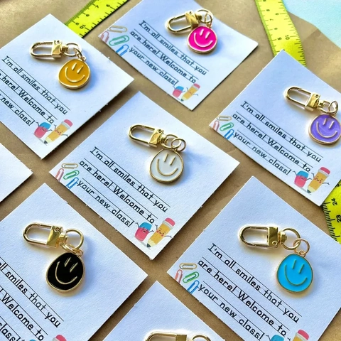 Colorful Enamel Smiley Face Keychain Gold Plated Metal Drip Oil Expression Bag Pendant Accessories For Women Kids School Gift