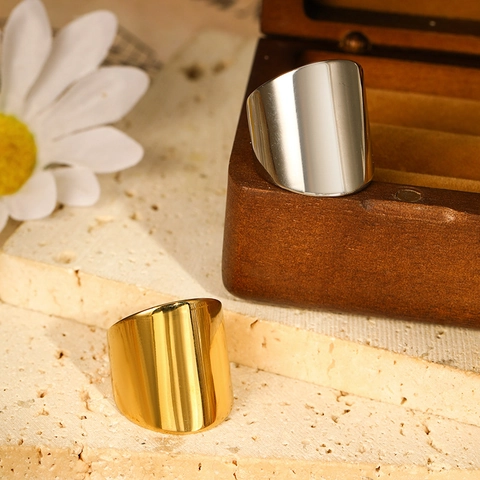 Minimalistische Brede Band Ring Roestvrij Staal 14K Verguld Verstelbaar Open Hoogglans Spiegeloppervlak Esthetische Sieraden Voor Dames