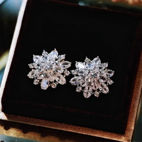 Boucles d'Oreilles Clous en Cuivre Luxe Flocon de Neige Avec Tige en Argent Sterling 925 Strass Cristal Sapin de Noël Bijoux