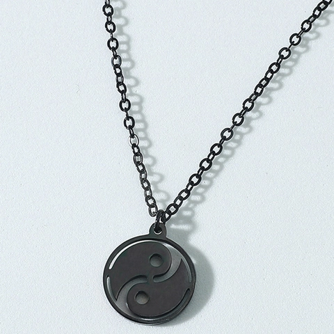 Collier À Pendentif En Acier Inoxydable Yin Yang Tai Chi Boussole Plume Soleil Bijoux Punk Minimalistes Pour Hommes Femmes
