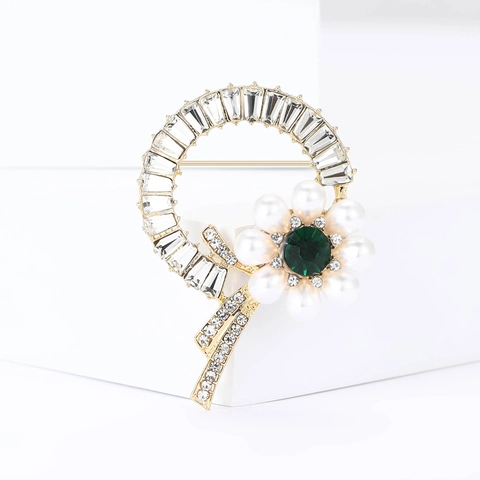 Broche de Flor Circular de Aleación Perla Artificial Strass para Mujer Elegante Temperamento Traje Abrigo Corsage Alfiler