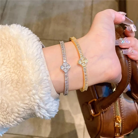 Brazalete De Trébol De Cuatro Hojas Cobre Zirconia Cúbica Incrustada Pulsera De Puño Abierto Joyería Elegante Para Mujer