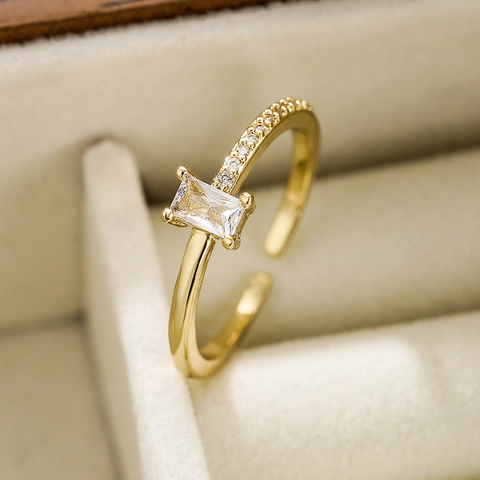 Bague Ouverte Élégante En Zircon Rectangulaire Cuivre Plaqué Or Ajustable Géométrique Micro Pavé Bijoux Pour Femmes