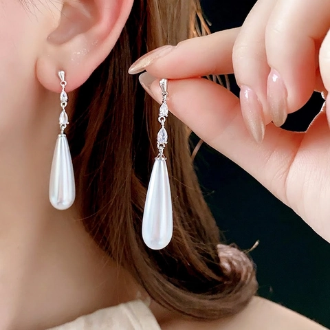 Orecchini Pendenti Con Künstliche Perle A Goccia D'acqua Con Perno In Argento Rame Zircone Nappa Placcato Oro 14K Eleganti