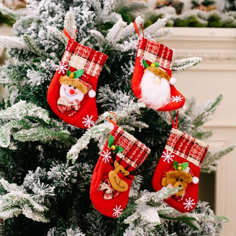 Mini Weihnachtsstrümpfe Mit Glocken Karomuster Cartoon Weihnachtsmann Schneemann Bär Rentier Hängende Weihnachtsbaum Deko Geschenk Socke