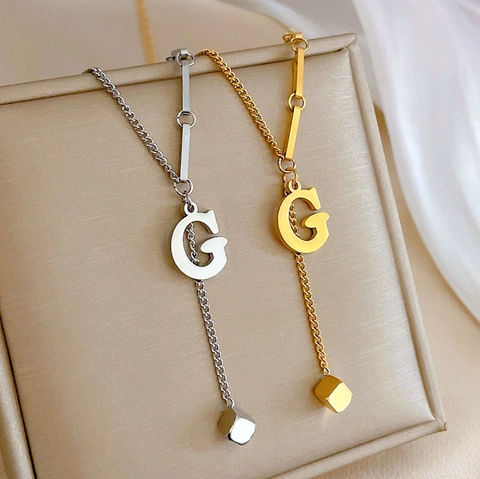Letter G Pendant Necklace Titanium Steel Square Cube Minimalist Clavicle Chain Y Shape Jewelry For Women