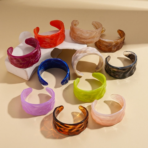 Vintage Ακρυλικό Βραχιόλι Cuff Για Γυναίκες Μάρμαρο Υφή Ρητίνη Πολύχρωμο Ευρύ Γεωμετρικό Πλισέ Σχέδιο Κύματος Κοσμήματα Μόδας