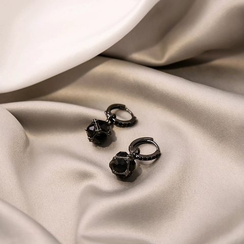 Vintage Black Rhinestone Hoop Earrings Alloy Geometric Faceted Crystal Dangle With Stainless Steel Earring Post For Women