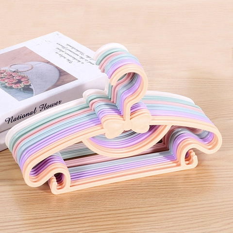 Kids Plastic Hangers Bow Design Non-Slip Baby Clothes Hangers For Nursery Wardrobe Macaron Colors