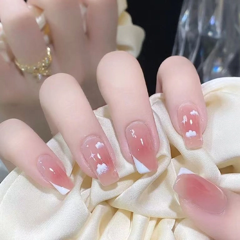 Press On Nagels Frans Roze Gradiënt Wolken Sterren Glanzend Kort Vierkant Voor Vrouwen Zoet Manicure Elegant Plastic