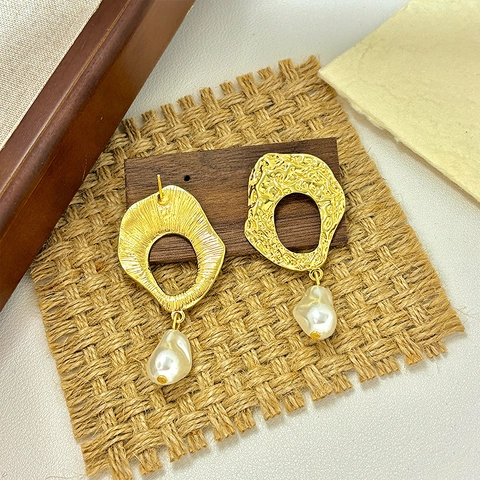 Orecchini Pendenti Con Perla Artificial Barocca In Lega Vintage Texture Martellata Irregolare Geometrica Gioielli Per Donne