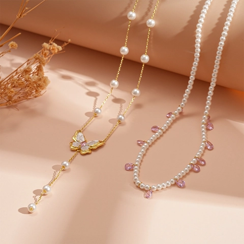 Zweilagige Halskette Mit Imitationsperlen Und Schmetterlingsanhänger Aus Legierung Rosa Zirkon Eleganter Schmuck Damen