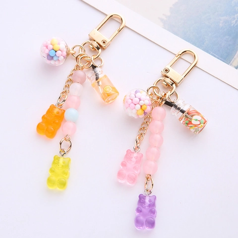 Llavero Lindo De Osito De Goma Con Mini Colgante De Bebida De Resina Y Cuentas Coloridas Accesorio Para Bolso