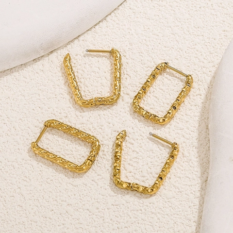 Niche Geometric Rectangular Stainless Steel Hoop Earrings Hammered Texture Irregular Metal Ear Buckle Unisex Fashion Jewelry