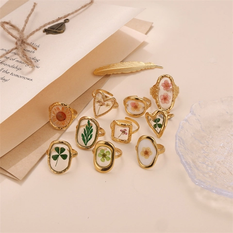 Stainless Steel Dried Flower Resin Ring Adjustable Open Flower Specimens Cottagecore Jewelry For Women