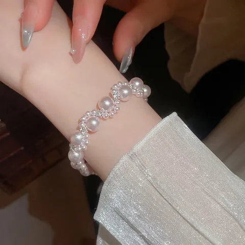 French Style Wave Imitation Artificial Pearl Bracelet For Women With Sparkling Rhinestone Accents Light Luxury Adjustable Jewelry