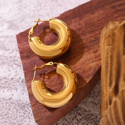 Pendientes De Aro Gruesos En Forma De U Acero De Titanio Chapado En Oro De 18K Joyería Geométrica Moderna Para Mujeres
