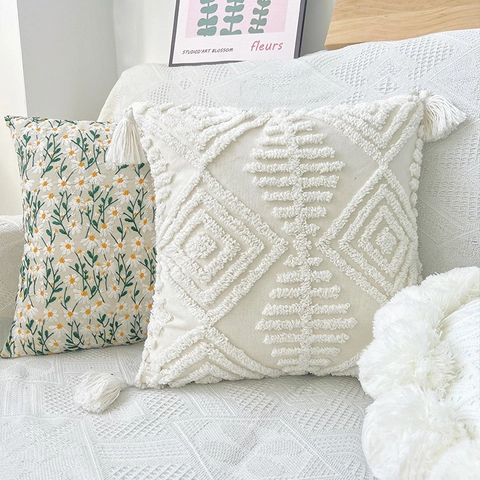 Embroidered Daisy Floral Throw Pillow Cover Cotton Linen Tufted Cushion Case With Tassels Boho Farmhouse Home Decor