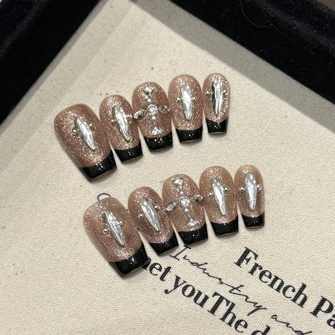 Handgefertigte Künstliche Nägel Schwarz Französische Spitze Roségold Glitzer Mit Strass Silber Kreuz Y2K Gotik Luxus