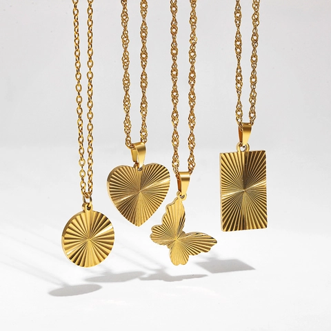 Collana Con Pendente In Acciaio Inossidabile Placcato Oro 18K Texture Raggi Di Sole Cuore Farfalla Tondo Gioielli