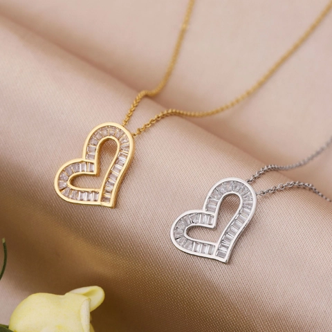 Collar Con Colgante De Corazón Acero De Titanio Zirconia Cúbica Forma De Corazón Hueco Joyería De Moda Para Mujer