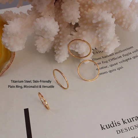 Minimalistische Schmale Bandringe Titanstahl 18K Vergoldet Stapelbare Einfache Glatte Kreisringe Schmuck