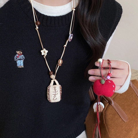 Collier Pendentif Artisanal En Tissu Et Bois Longue Chaîne De Pull Forme Pomme Tasse À Café Style Mori Pour Femmes