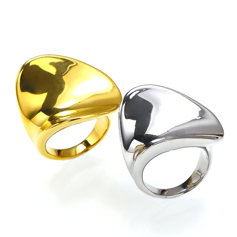 Polierter Edelstahlring Für Damen Klobiger Breiter Band Statement Unregelmäßig Gekrümmte Glatte Oberfläche Moderner Schmuck