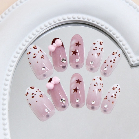 Faux Ongles Faits À La Main Longue Ovale Imprimé Léopard Étoile Marron Rouge Avec Nœud Rose 3D Strass Style Doux Y2K