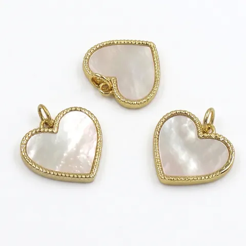 Pendentif En Coquille En Forme De Coeur Laiton Plaqué Or 18K Nacre Charme Bijoux Collier Bracelet Accessoire Bord Perlé