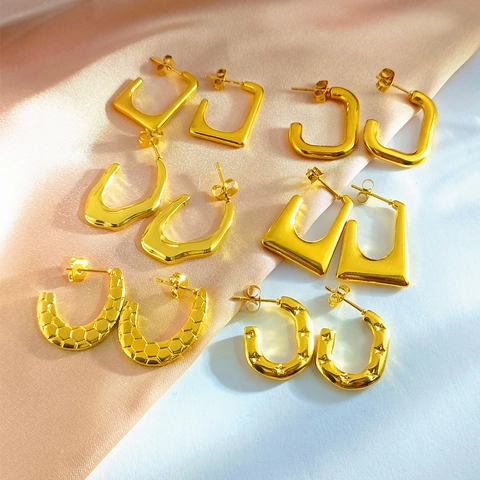 Pendientes De Aro Geométricos Bañados En Oro De 18 Quilates Acero Inoxidable Minimalista Pulido Forma U Para Mujeres